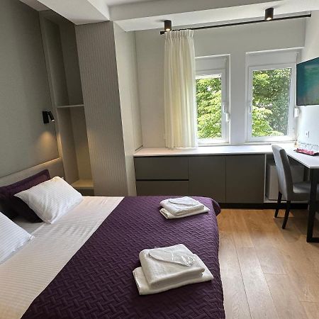 Soin Rooms Tiran Dış mekan fotoğraf