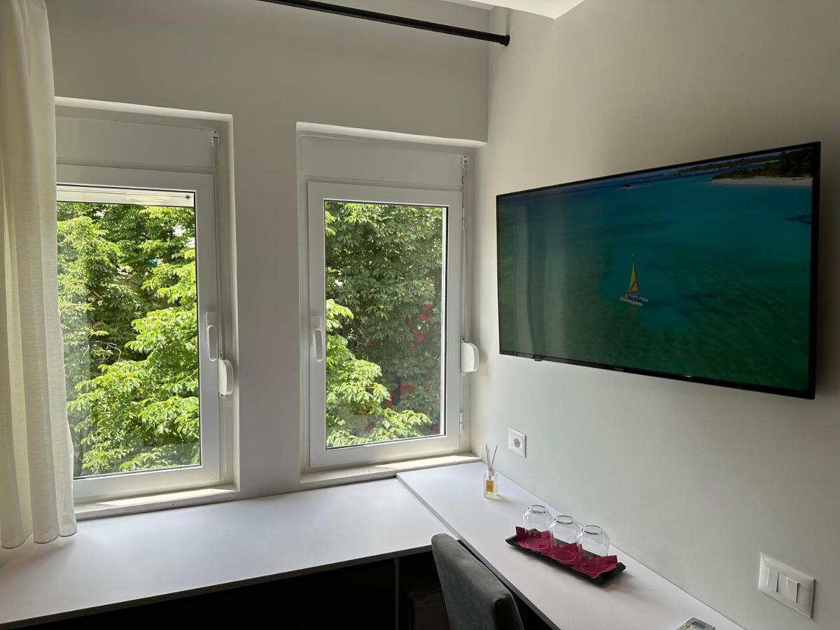 Soin Rooms Tiran Dış mekan fotoğraf