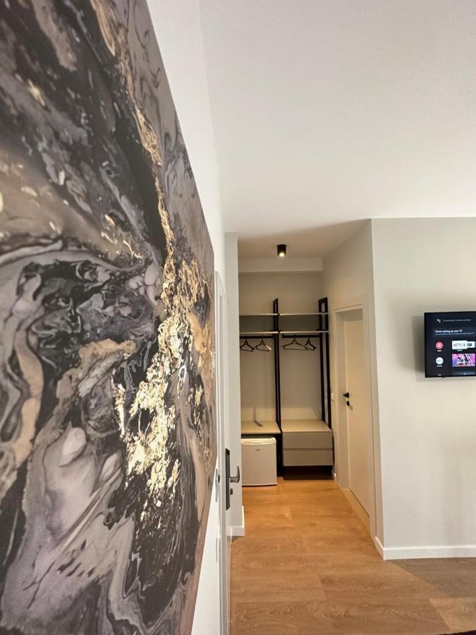 Soin Rooms Tiran Dış mekan fotoğraf