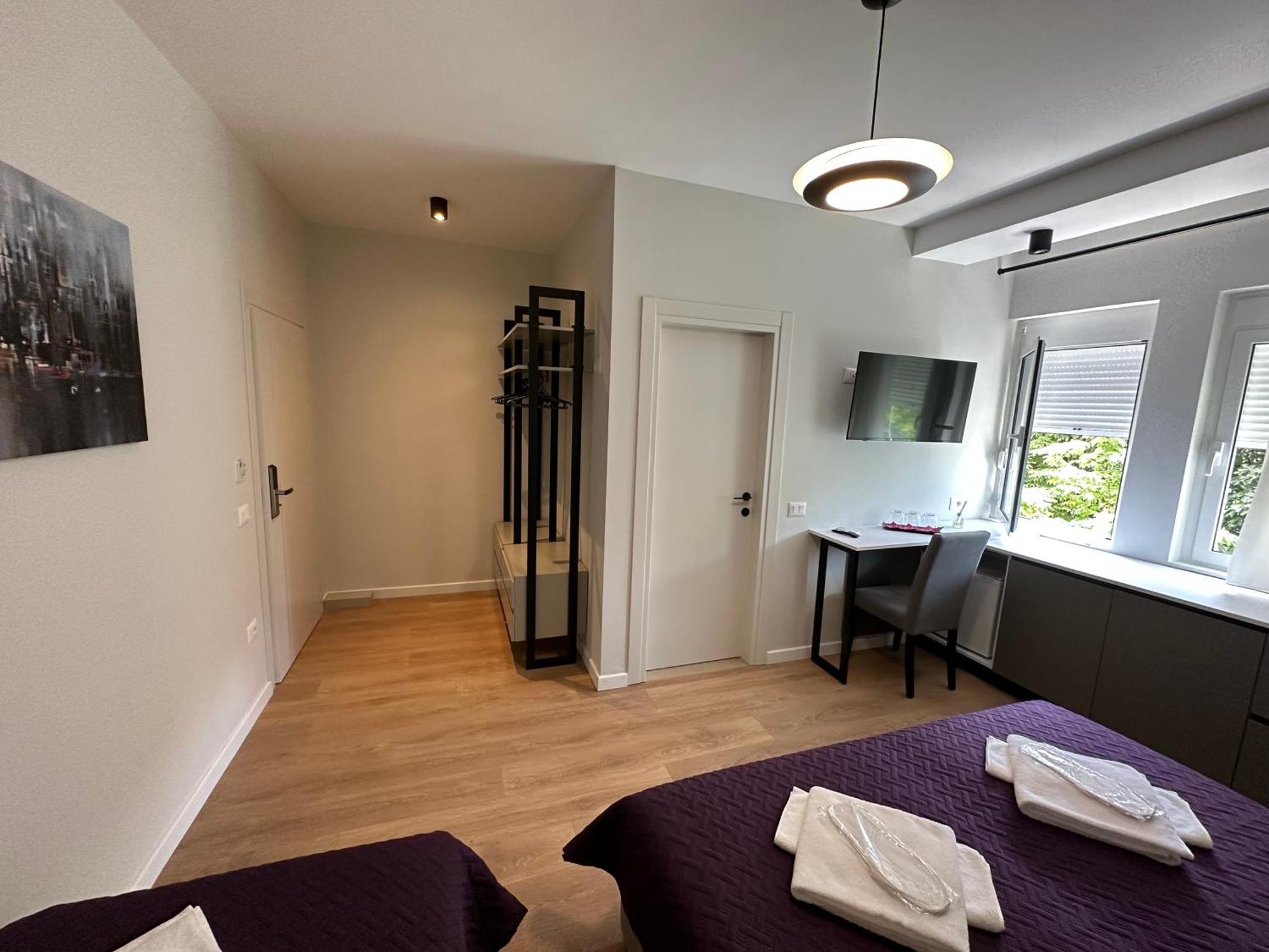 Soin Rooms Tiran Dış mekan fotoğraf