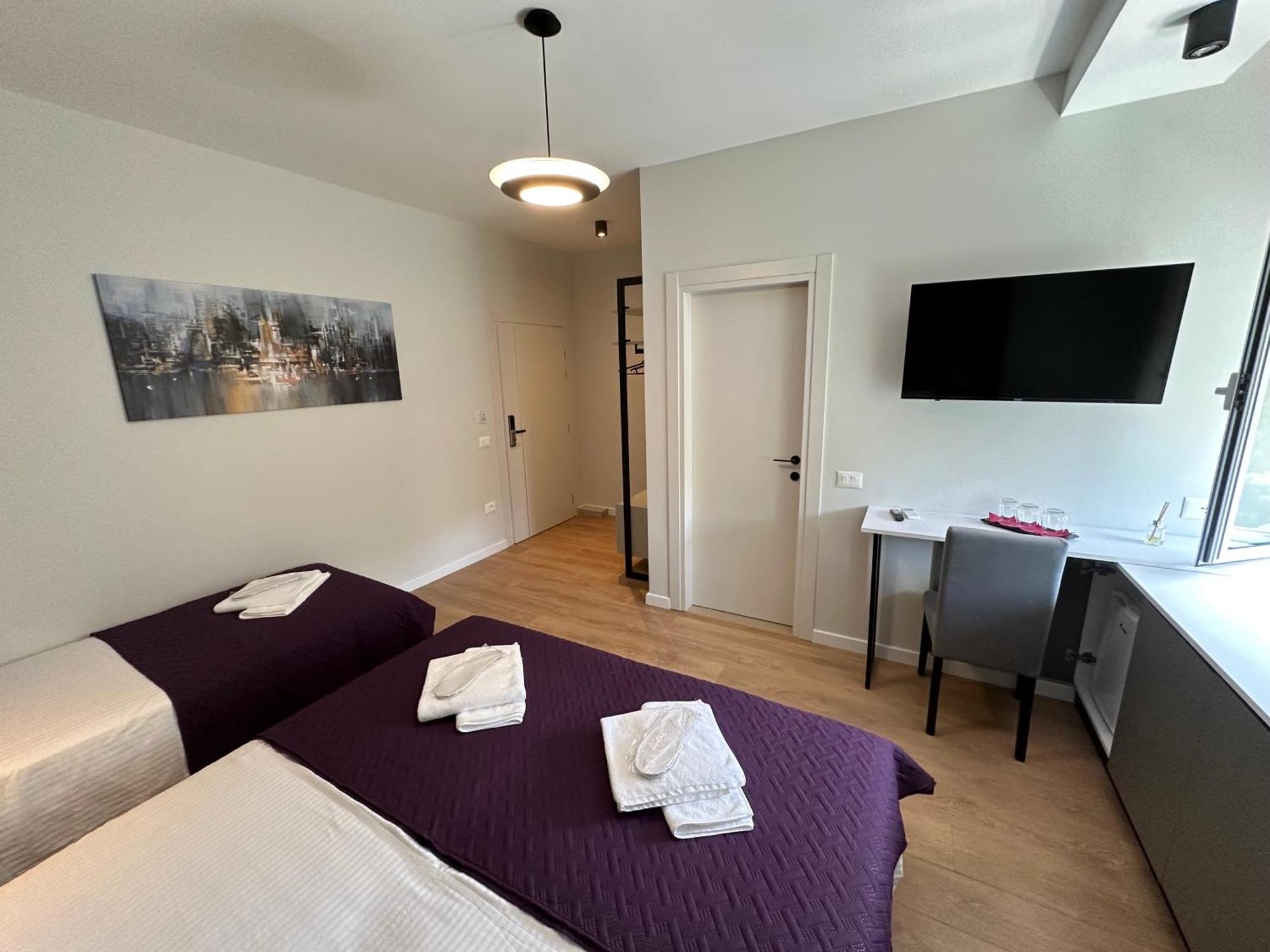 Soin Rooms Tiran Dış mekan fotoğraf
